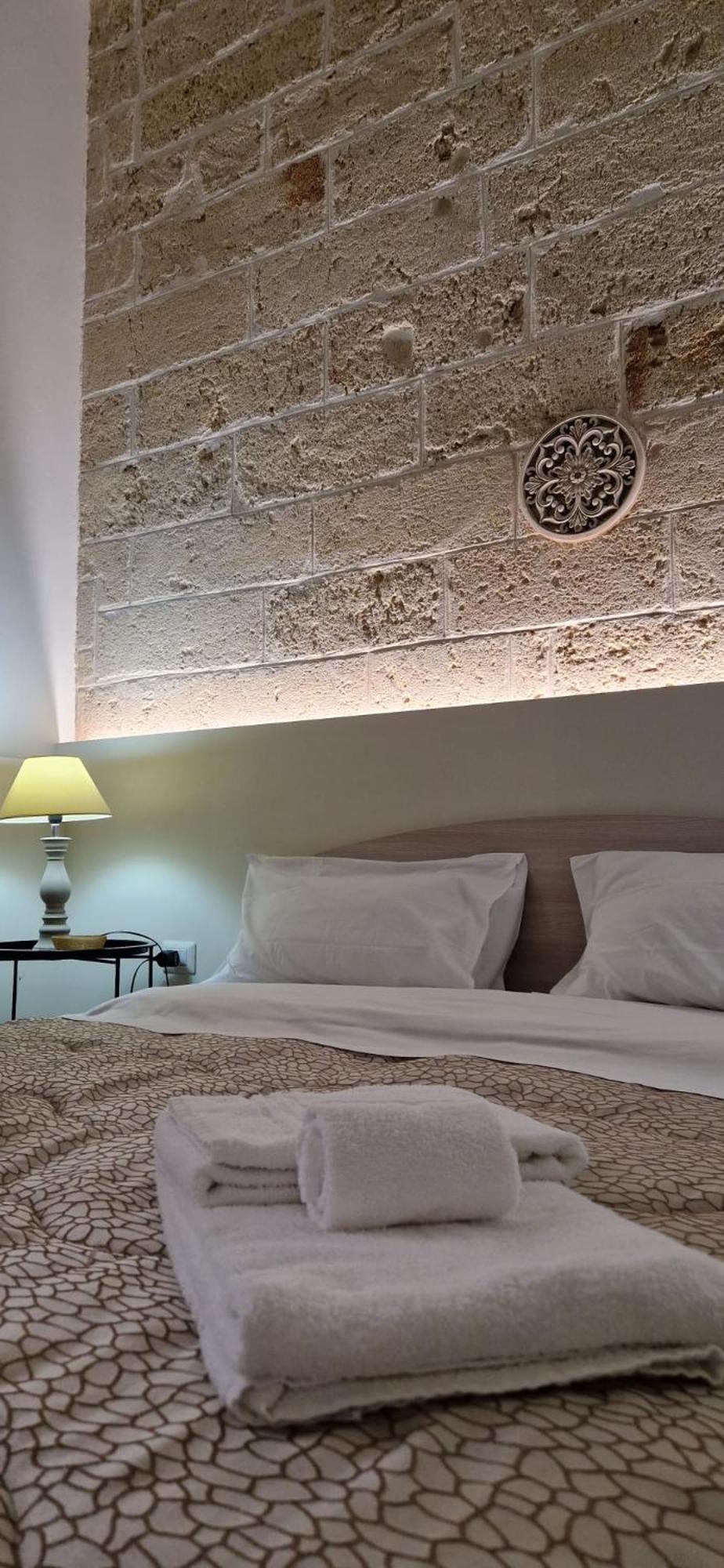 Xenia Boutique Apartment Trepuzzi Экстерьер фото